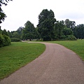 寬廣的Kensington Gardens(肯辛頓公園)