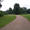 寬廣的Kensington Gardens(肯辛頓公園)