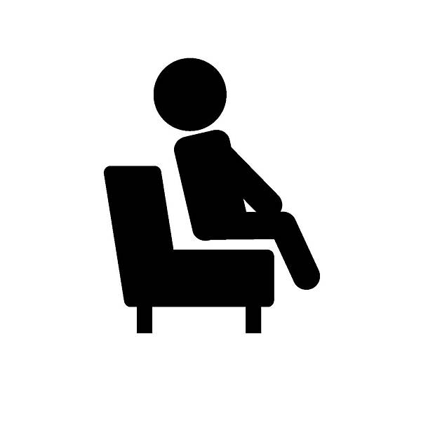 長輩適合坐沙發嗎？了解5大健康風險與改善建議