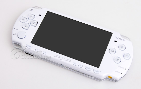 psp2000_w_002.jpg