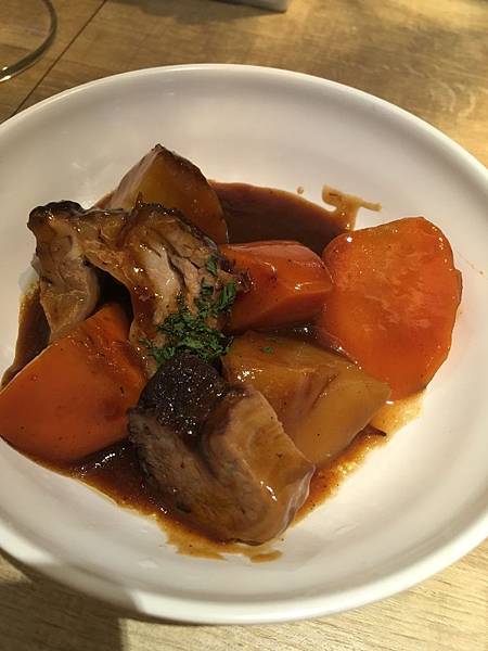 IMG_1325.JPG IMG_1325.JPG