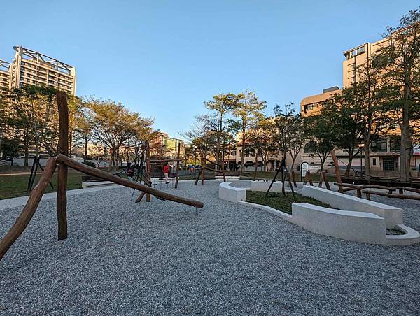 親子娛樂-兒九與兒十一公園（竹北）