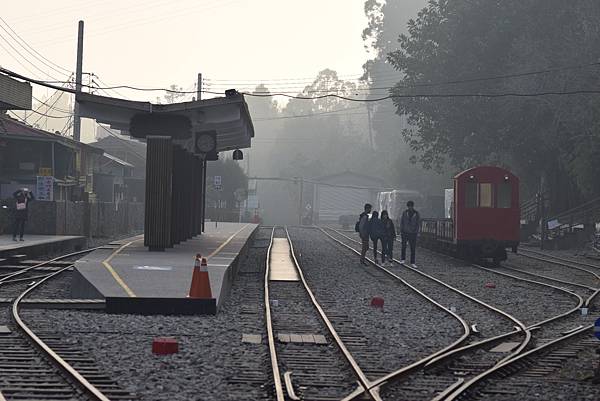 14 車庫.jpg 14 車庫.jpg