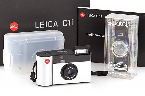 Leica fashion 02.jpg