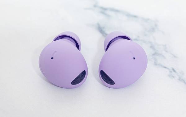 《3C體驗》精靈紫 Samsung Galaxy Buds2