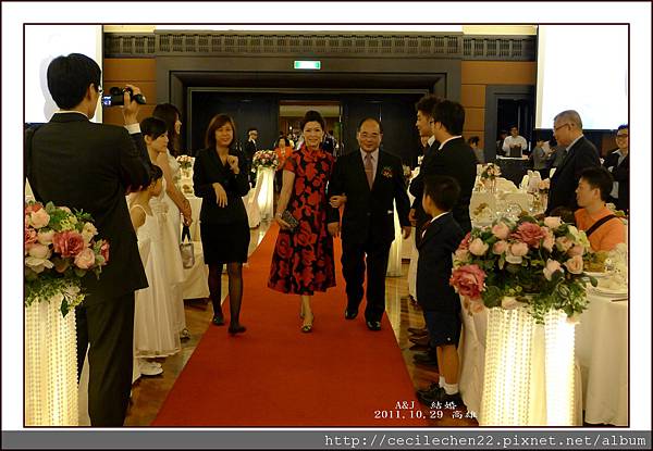 靜宜宗憲結婚15_20111029高雄.jpg