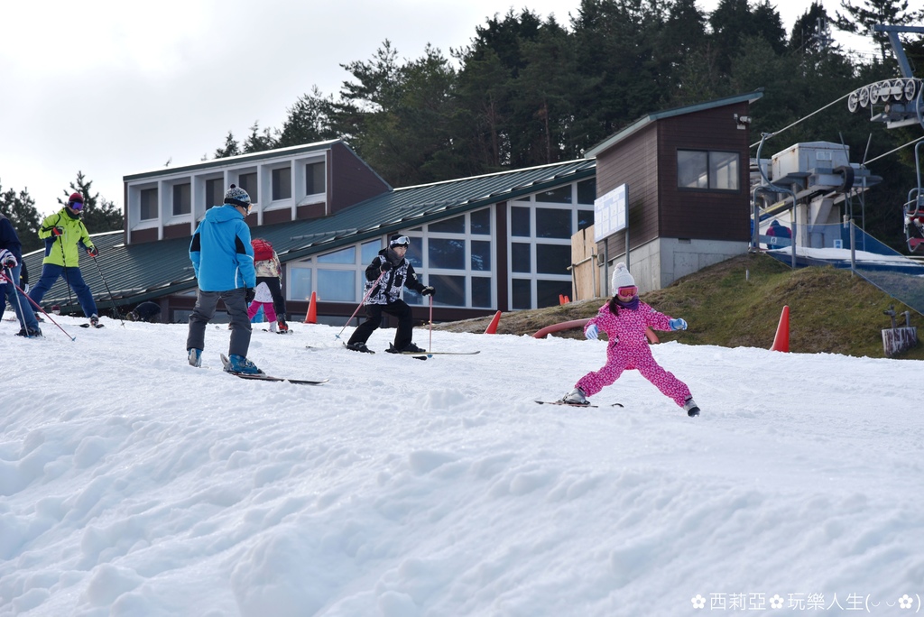 【日本。神戶市】關西地區有名的人工滑雪場『六甲山滑雪場』，親