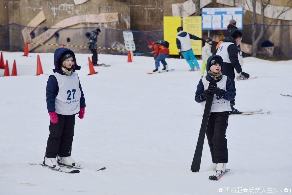 【日本。神戶市】關西地區有名的人工滑雪場『六甲山滑雪場』，親