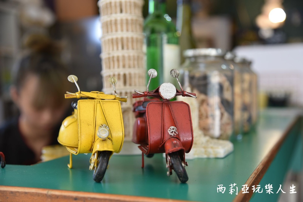 西莉亞玩樂人生  2020逢甲夏季旅遊大使|食尚旅遊在逢甲 逢甲夜市美食 逢甲夜市必吃 逢甲伴手禮 逢甲夜市振興三倍卷500元兌換600點 逢甲隨義煮 家傳山益蛋糕 朝藝私房蛋糕 甲文青 天使雞排 王記滷味(滷味王) 06.jpg