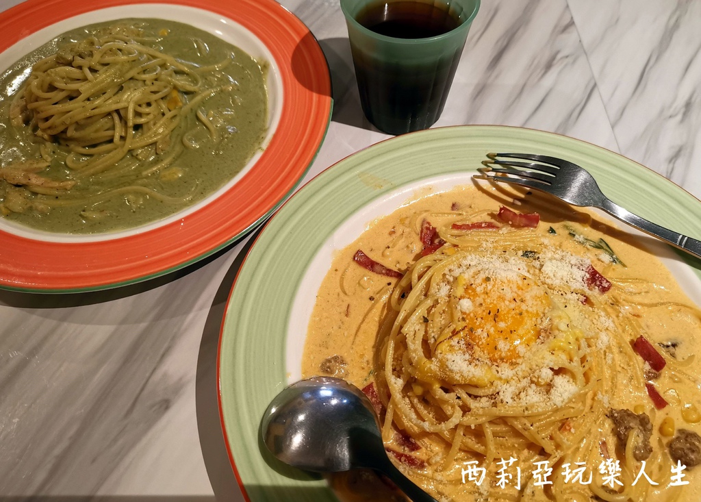 西莉亞玩樂人生  2020逢甲夏季旅遊大使|食尚旅遊在逢甲 逢甲夜市美食 逢甲夜市必吃 逢甲伴手禮 逢甲夜市振興三倍卷500元兌換600點 逢甲隨義煮 家傳山益蛋糕 朝藝私房蛋糕 甲文青 天使雞排 王記滷味(滷味王) 14.jpg