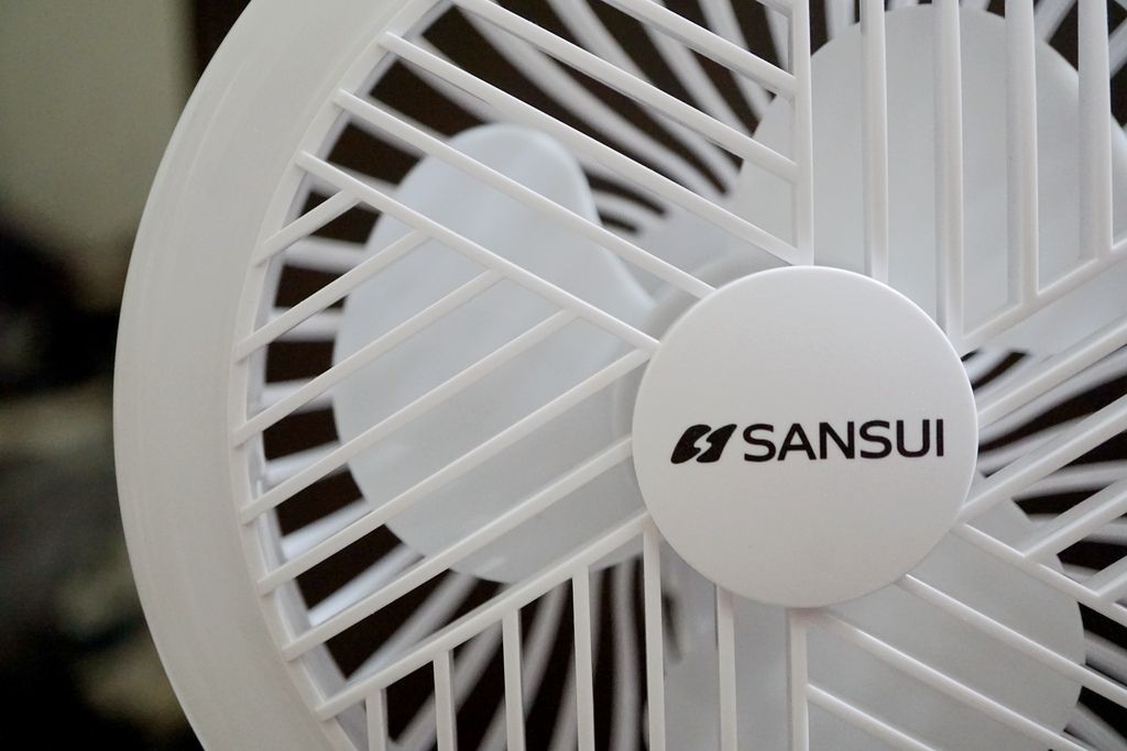 家電開箱|SANSUI山水 5吋LED驅蚊USB充電DC風扇/9吋無線驅蚊照明充電DC風扇/攜帶方便無線充電,絕對是戶外踏青、露營活動推薦好物!西莉亞玩樂人生 SANSUI山水 5吋及9吋無線驅蚊照明充電DC風扇(SHF-M72/SDF-0915) 攜帶型電扇 無線充電式風扇 LED驅蚊照明絕對是戶外踏青、露營活動推薦夏日好物!