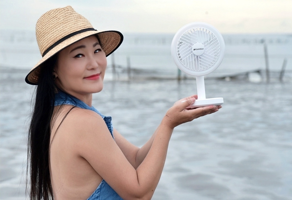 家電開箱|SANSUI山水 5吋LED驅蚊USB充電DC風扇/9吋無線驅蚊照明充電DC風扇/攜帶方便無線充電,絕對是戶外踏青、露營活動推薦好物!西莉亞玩樂人生 SANSUI山水 5吋及9吋無線驅蚊照明充電DC風扇(SHF-M72/SDF-0915) 攜帶型電扇 無線充電式風扇 LED驅蚊照明絕對是戶外踏青、露營活動推薦夏日好物!