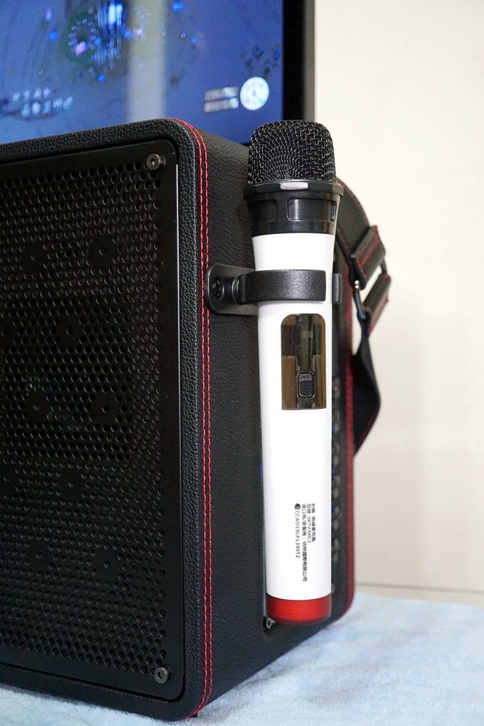 亞洲天王 陳雷 歡喜推薦 SANSUI山水行動KTV KKTV-030 (送一年K歌) 歡唱不打折 我家就是行動KTV！