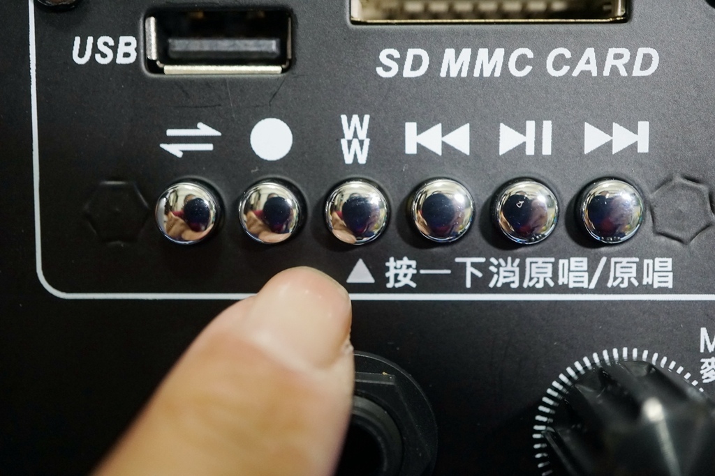 亞洲天王 陳雷 歡喜推薦 SANSUI山水行動KTV KKTV-030 (送一年K歌) 歡唱不打折 我家就是行動KTV！