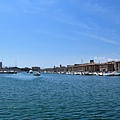 Marseille old harbor 2.jpg