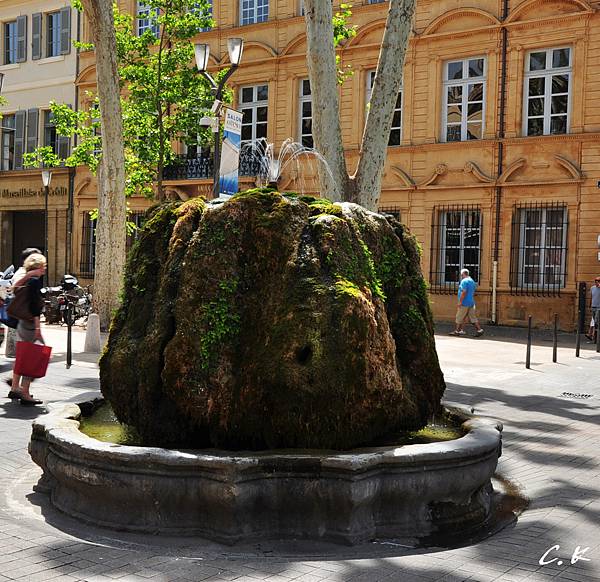 aix foutain 4