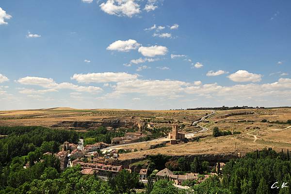 segovia outside sight 1.jpg