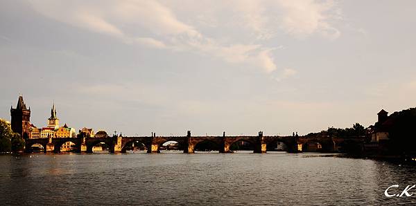 charle bridge 7.jpg