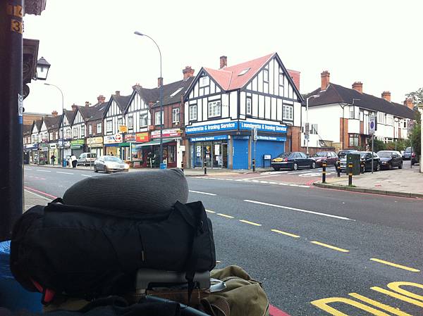 和timo約好要前往第一個在倫敦落腳的地方 lee green.JPG 和timo約好要前往第一個在倫敦落腳的地方 lee green.JPG