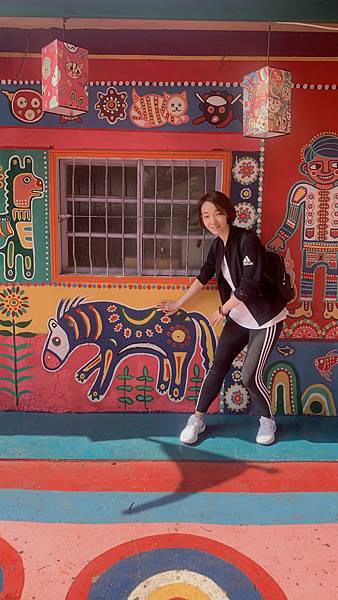 [遊記] 彩虹眷村~彩虹爺爺人氣彩繪塗鴉 