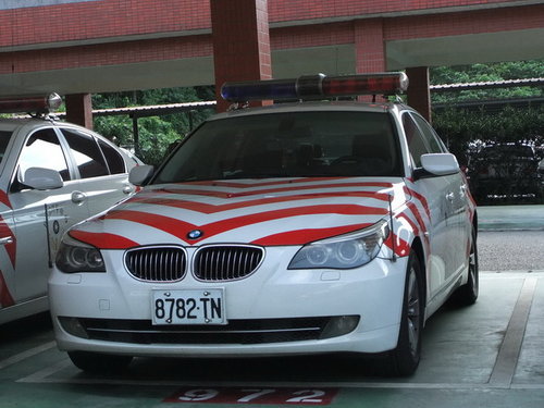 條子車世界 國道九隊警車 Celsior S Automotive Saloon 痞客邦