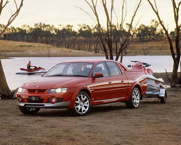 HOLDEN SST Concept (4)