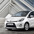 TOYOTA YARIS III Euro Hybrid (8)
