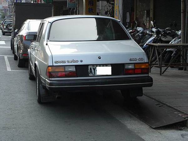 SAAB 900CD (2)