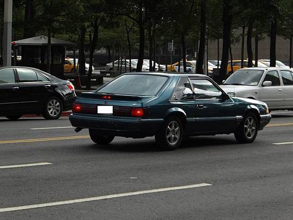 Resize of FORD MUSTANG III (3)
