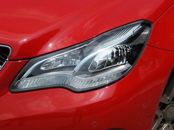 Mercedes-Benz C207 E250CGI (3)