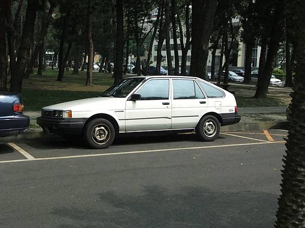 CHEVROLET NOVA 五門 (1)