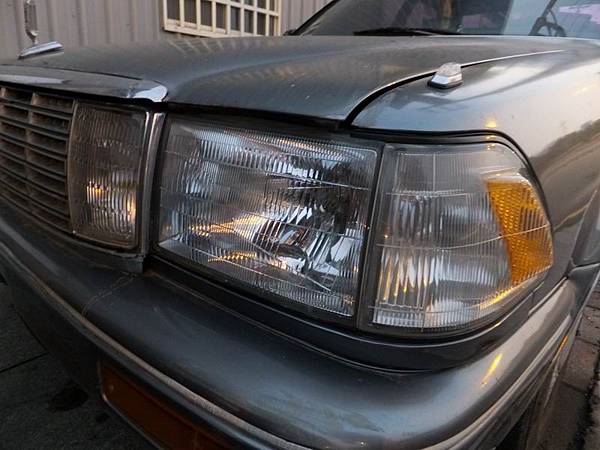 TOYOTA CROWN S130 HardTop 3.0 RoyalSaloonG (4)