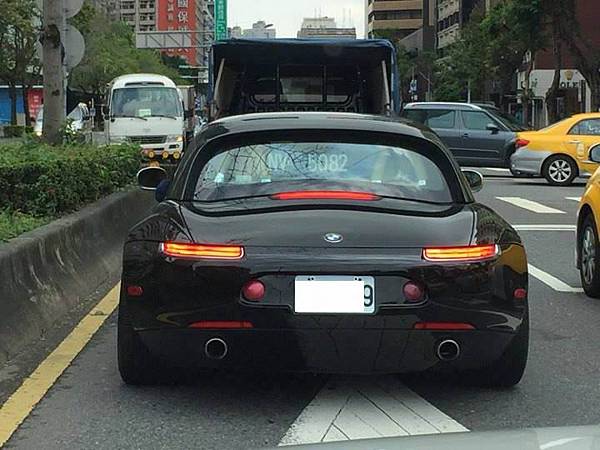 車友街拍 臺北市政府 Bmw E52 Z8 Celsior S Automotive Saloon 痞客邦