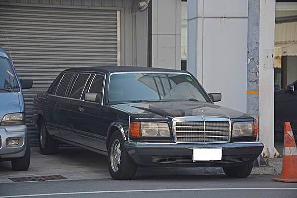 Mercedes-Benz W126 1000SEL by 先瑞.jpg