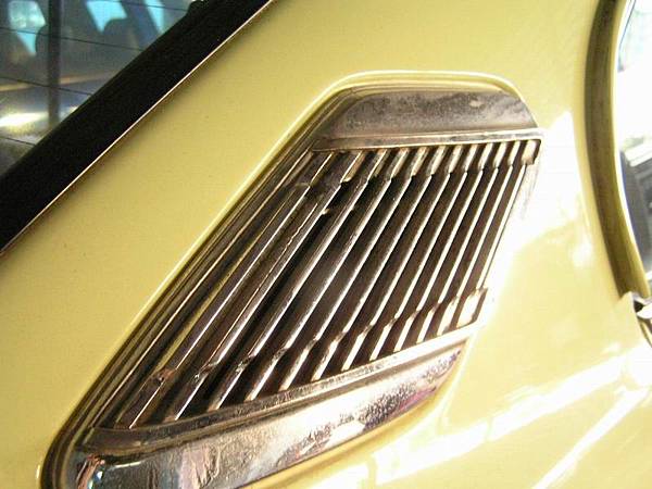 TOYOTA COROLLA E20 (13).JPG