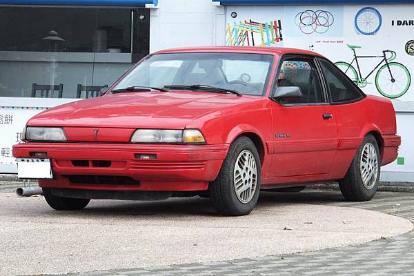 PONTIAC SUNBIRD Coupe (3).JPG