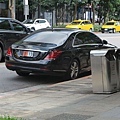 Mercedes-Benz W222 S350d 大使車牌 by HKJ.jpg