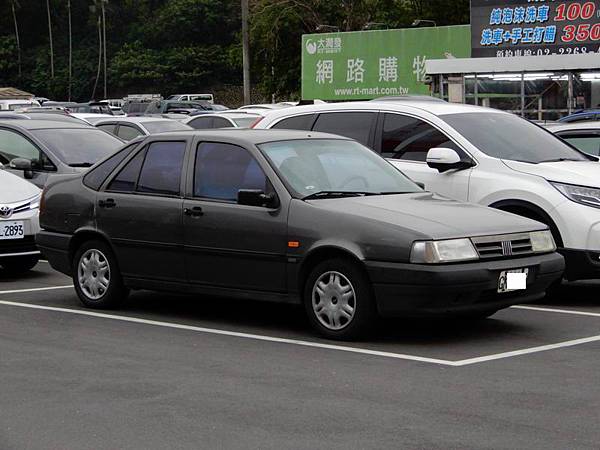 FIAT Tempra (7).JPG