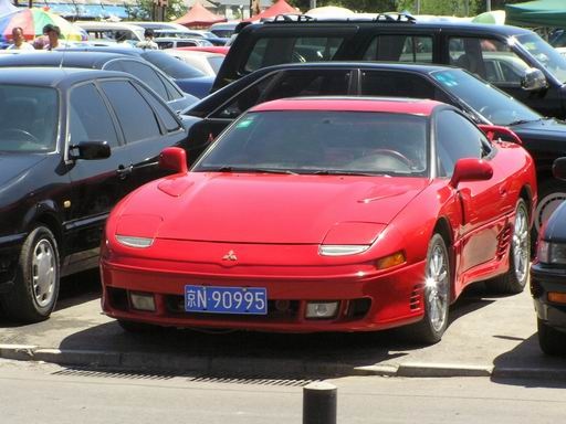 MITSUBISHI 3000GT (H3).JPG