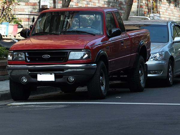 FORD RANGER 美規第二代 (3).JPG