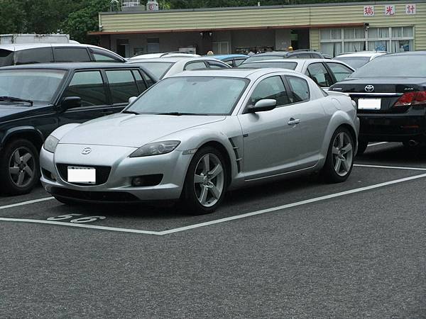 MAZDA RX-8 (7).JPG