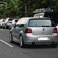 Volkswagen Golf IV R32 (2).JPG