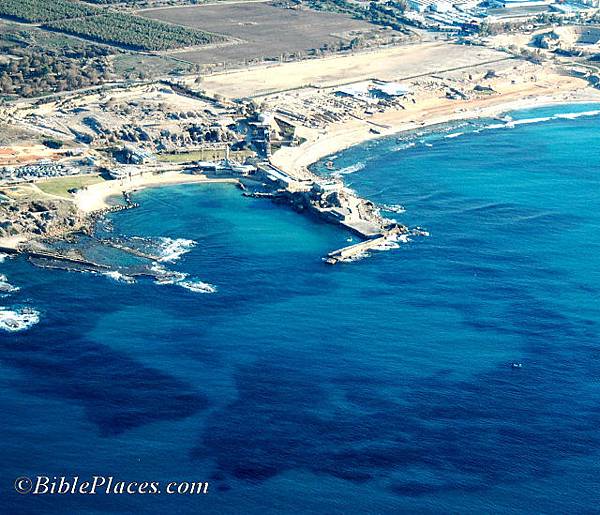 Caesarea_harbor_aerial_from_west,_tb121704936sr.jpg