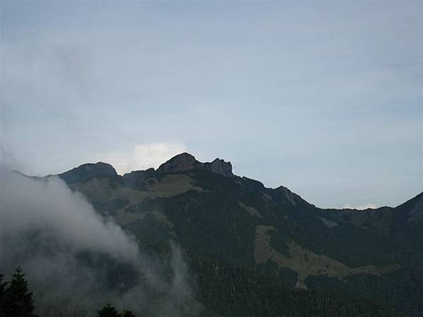 雪山...