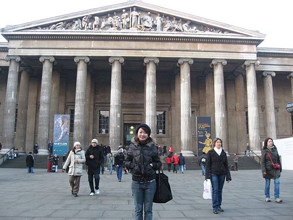 12.30 Lodon Tower &British Meseum 071 12.30 Lodon Tower &British Meseum 071