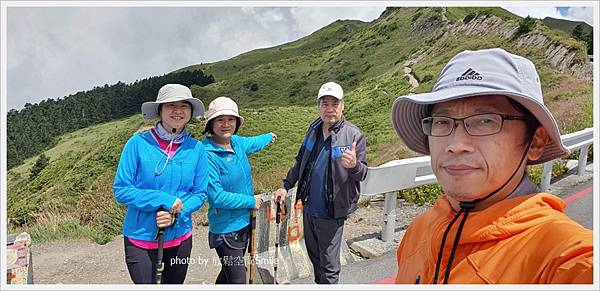 【南投】合歡山東峰+石門山+下午茶。Cona's 清境妮娜巧