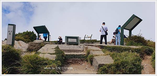 【南投】合歡山東峰+石門山+下午茶。Cona's 清境妮娜巧