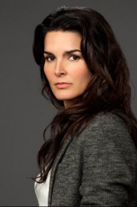 Angie-Harmon-Rizzoli-Isles01-199x300