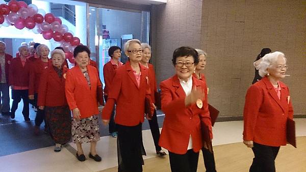 DSC_0122.JPG DSC_0122.JPG