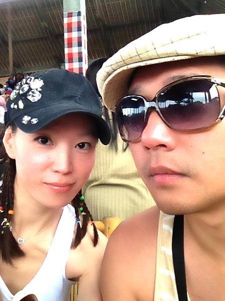 551223_421362087914030_1842968145_n